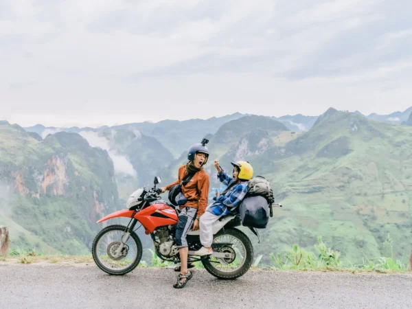 HÀ GIANG 3 ĐÊM 2 NGÀY - KHÁM PHÁ BẰNG XE MÁY.