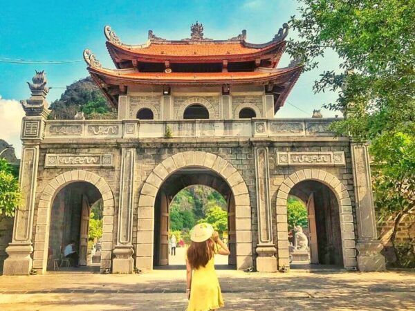 CỐ ĐÔ HOA LƯ - TRÀNG AN 1 NGÀY.