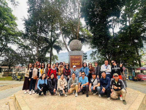 Làm sao biết công ty du lịch the sinh nào là thật khi đặt tour online