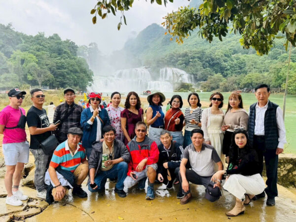 Tìm đúng văn phòng Sinh Cafe chính hãng ở đâu để đặt tour an toàn, uy tín
